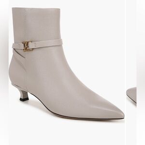 Franco Sarto Marnie Light Gray Kitten Heeled Bootie size 7